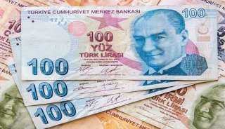 الليرة التركية تهبط إلى 13.2 مقابل الدولار