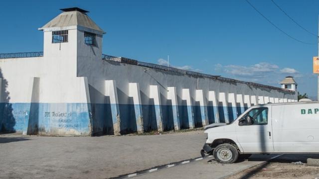 هايتي.. مقتل 10 سجناء أثناء محاولتهم الهرب 