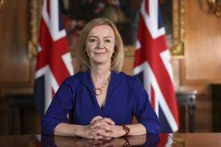 وزيرة الخارجية البريطانية تحذر الاتحاد الأوروبي من استعدادها لتطبيق المادة 16 بشأن إيرلندا الشمالية
