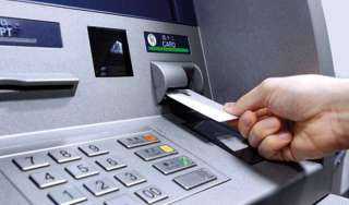 وزارة المالية : إصدار 4.3 مليون بطاقة ميزة لصرف مرتبات الموظفين