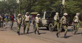 مقتل 10 مدنيين بهجوم مسلح على قرية في بوركينا فاسو