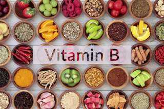 فيتامينات B تُساعد كثيرًا في الحفاظ على حيوية البشرة وشعر الرأس
