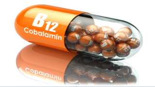 علامة تحذيرية لنقص فيتامين B12 قد تظهر عليك عند صعود الدرج