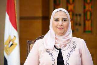 وزيرة التضامن تشيد بجهود محافظ المنوفية والجمعيات الأهلية لدعمهم أسر ضحايا غرق سيارة في النيل