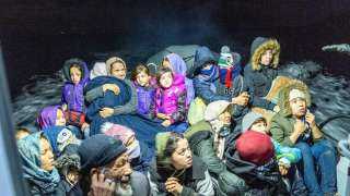إنقاذ 36 مهاجرا قبالة سواحل باليكسير التركية