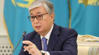 رئيس كازاخستان يقيل وزير الدفاع لـ”فشله” في مواجهة الاحتجاجات