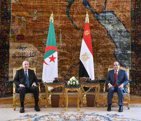كلمة الرئيس السيسي خلال المؤتمر الصحفي مع نظيره الجزائري