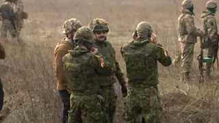 كندا تبعد قواتها غربا في أوكرانيا مع ازدياد مخاوف ”الغزو الروسي”