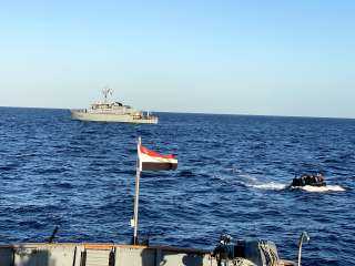 القوات البحرية المصرية والفرنسية تنفذان تدريبان بحريان عابران فى نطاق الأسطول الجنوبي بالبحر الأحمر
