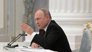 بوتين يوجه بإعداد قائمة بالدول التي تتخذ خطوات «غير ودية» تجاه روسيا
