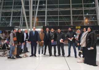 سفارة مصر في براتيسلافا تسهل عودة 71 مواطنا غادروا أوكرانيا الى القاهرة