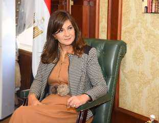 وزيرة الهجرة تثمن بطولة شاب مصري أنقذ طفلين يمنيين بأوكرانيا