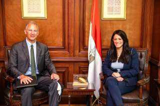 السفير الأمريكي جوناثان كوهين يركز على نهاية مهمته برسالة امتنان للتعاون القوي بين الولايات المتحدة ومصر