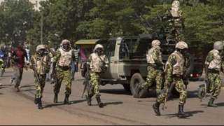 بوركينا فاسو.. مقتل وإصابة 45 في هجومين على وحدتين عسكريتين