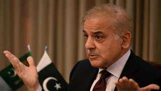 رئيس الوزراء الباكستاني يؤكد ضرورة صياغة استراتيجية شاملة لحل المشاكل الاقتصادية