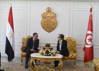 مدبولى يعقد جلسة مباحثات مع رئيسة وزراء تونس فى قرطاج