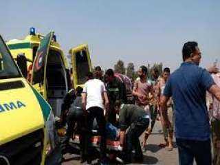إصابة شخصين في اصطدام سيارة ملاكي بعمود إنارة على طريق الإسكندرية الصحراوي