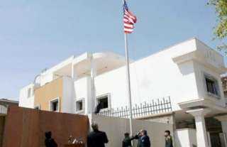 السفارة الأمريكية في ليبيا تدعو الجماعات المسلحة لوقف العنف