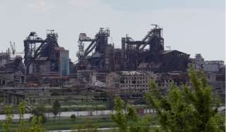 أكثر من نصف المقاتلين الأوكرانيين يغادرون مصنع آزوفستال