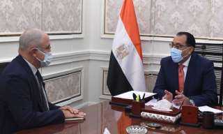 رئيس الوزراء يلتقى رئيس اتحاد الصناعات لمناقشة آليات دعم الصناعة المصرية