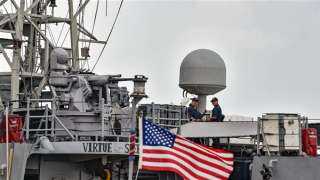 قائد الأسطول الخامس الأمريكي: نسعى لنشر 100 مركبة بحرية مسيرة في الخليج