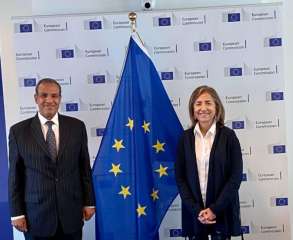 السفير المصري لدى الاتحاد الأوروبي يبحث التعاون في مجالات مختلفة مع عدد من كبار مسئولي المفوضية الأوروبية