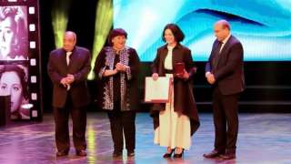 هبة عبد الغني تحصد جائزة أفضل ممثلة في المهرجان القومي للسينما
