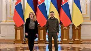 زيلينسكي: أوكرانيا لا تهتم بخطط روسيا للاستيلاء على شرق الدولة