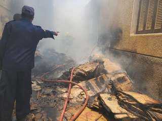 محافظ أسيوط :  السيطرة على حريق محدود بمخزن مجاور لاحد المدارس بحى غرب