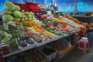 تراجع  أسعار الخضروات في سوق العبور اليوم