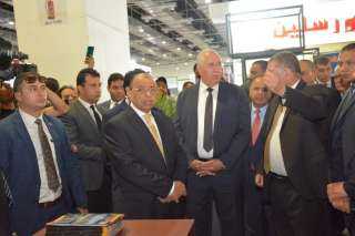 وزير التنمية المحلية يشارك في افتتاح معرض ”صناعة بلدنا” بمركز مصر للمؤتمرات الدولية