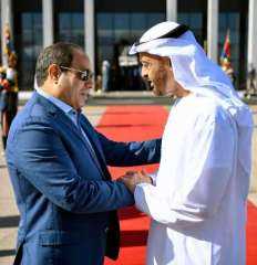 رئيس الإمارات ونائبه يهنئان الرئيس السيسي بذكرى ثورة 23 يوليو المجيدة