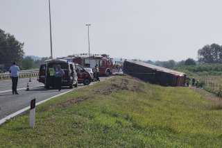 مصرع 11 شخصا وإصابة آخرين في حادث حافلة في كرواتيا