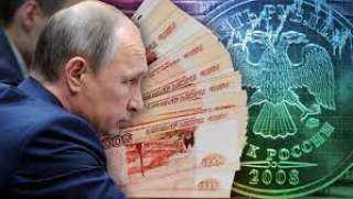 ”بوليتيكو”: انكماش الاقتصاد الروسى دليل على فاعلية العقوبات الغربية