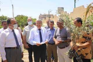 محافظ المنيا يتفقد قطعة أرض لدراسة إنشاء حديقة مركزية بمدينة المنيا الجديدة