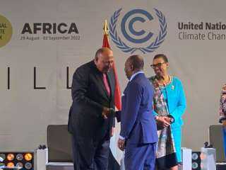 وزير الخارجية يشارك فى أسبوع المناخ لأفريقيا بالعاصمة ليبرفيل بحضور رئيس الجابون