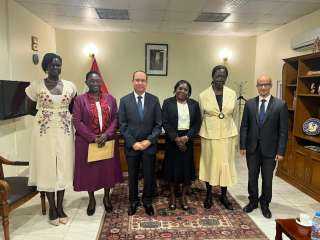 السفير المصري في جوبا يلتقي عدداً من الكوادر النسائية بجنوب السودان