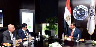 الهيئة العامة للاستثمار والمناطق الحرة وشركة سان جوبان العالمية يبحثان توسعات الشركة في مصر
