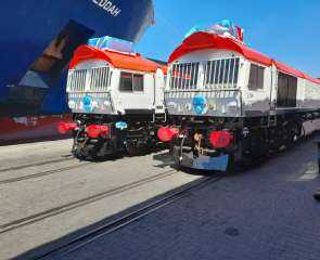 السكة الحديد : وصول 3 جرارات PRL جديدة الى ميناء الاسكندرية ضمن عقد توريد قطارات تالجو الفاخرة