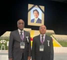 وزير النقل يشارك نيابة عن الرئيس السيسي في جنازة رئيس وزراء اليابان الأسبق ”شينزو آبي”