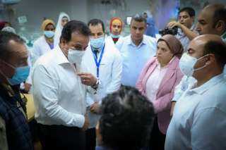 وزير الصحة يوجه باستحداث جهاز الماموجرام ورفع كفاءة قسم الأشعة المقطعية بمستشفى أسوان التخصصي