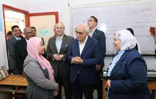 وزير التربية والتعليم ومحافظ بني سويف يتفقدان سير العملية التعليمية بالمحافظة