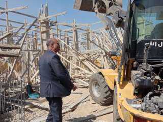 إزالة في المهد لبناء مخالف ورفع 175 طن  قمامة ومخلفات بمركز ناصر  ببنى سويف