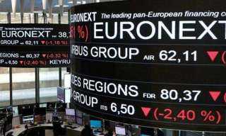 هبوط الأسهم الأوروبية في نهاية التعاملات وسط تقلبات عالمية