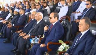 الرئيس السيسي: الدولة لن تنسى تضحيات شهداء الوطن.. ولن تتخلى عن أسرهم