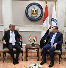 وزير البترول يستقبل وزير الطاقة والمياه اللبناني لبحث سبل التعاون