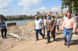 محافظ القليوبية يقوم بجولة ميدانية لتفقد مشروعي ممشى النيل وتطوير شارع فريد ندا بمدينة بنها