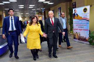 محافظ الاقصر يستقبل وزيرة الهجرة في مستهل زيارتها للمحافظة