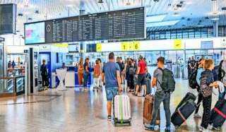 إخلاء مطار فيينا بسبب اشتباه فى وجود متفجرات