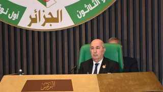 تبون: قمة الجزائر محطة مهمة لتعزيز التضامن العربي ونتمنى التوفيق لمصر في استضافة قمة المناخ (COP27)